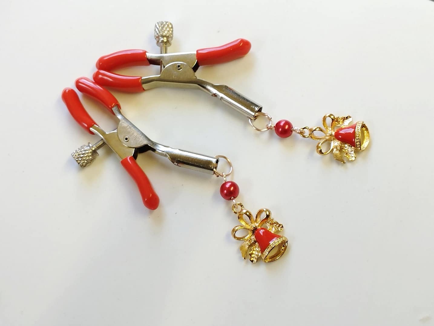 Gold Christmas Bells Nipple Clamps Jewelry Red enamel Adjustable nooses Non Piercing Cute Nipple Rings