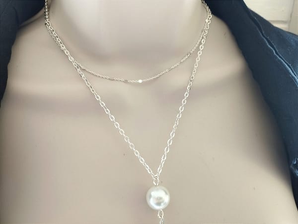 Sophisticated Clit Jewelry, Layered Necklace