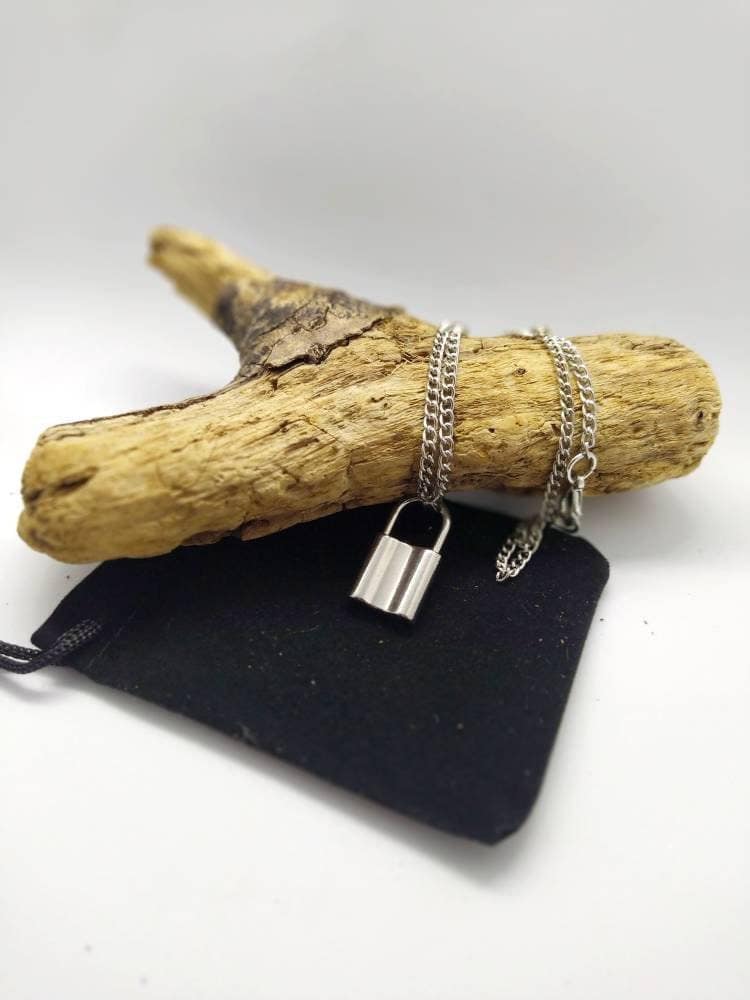 Stainless Steel Padlock Necklace – Adjustable Lock Necklace for Him & Her, Minimalist Choker